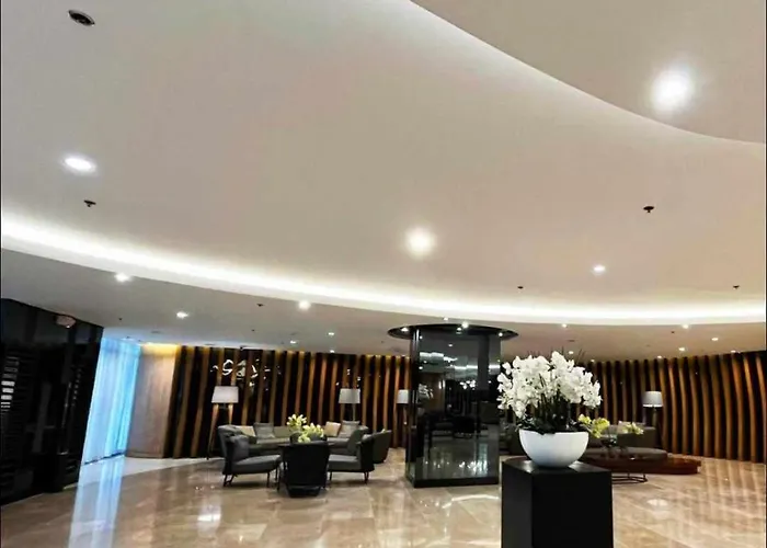 Staycation Near Moa & Airport Апартаменты Манила