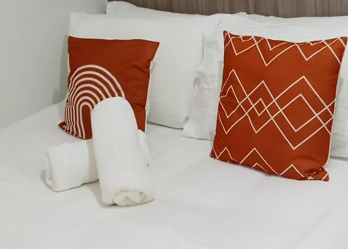 Staycation Near Moa & Airport Манила